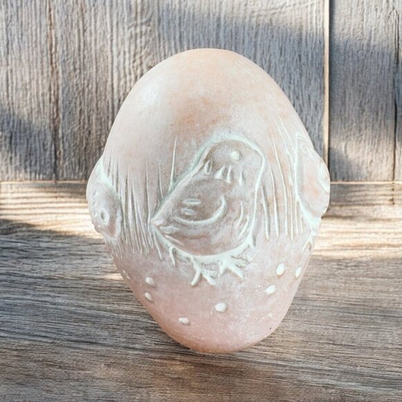 Vintage 1994 Isabel Bloom Egg Figurine Paperweight Signed Baby Chicks Chickens - Picture 1 of 11